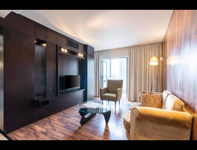 1 BEDROOM APARTMENT FOR SALE IN CENTURY CITY